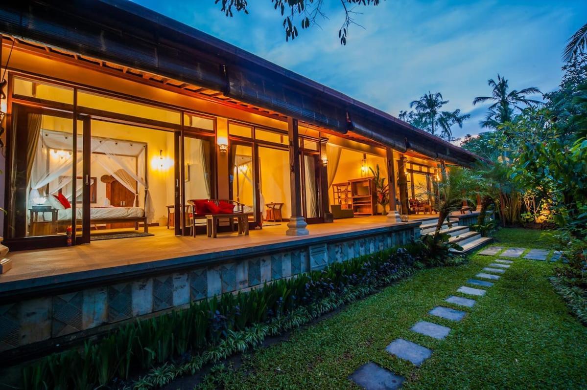 Luxury 3Br Infinity Jungle View Aashaya Villa Ubud מראה חיצוני תמונה