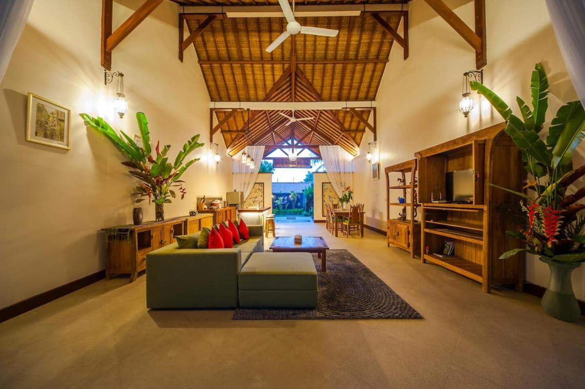 Luxury 3Br Infinity Jungle View Aashaya Villa Ubud מראה חיצוני תמונה